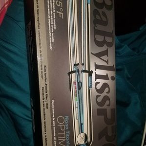 Babyliss pro flat iron